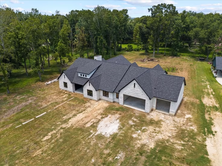 Photo 3 of 117 Daisy Ln, Baytown, TX