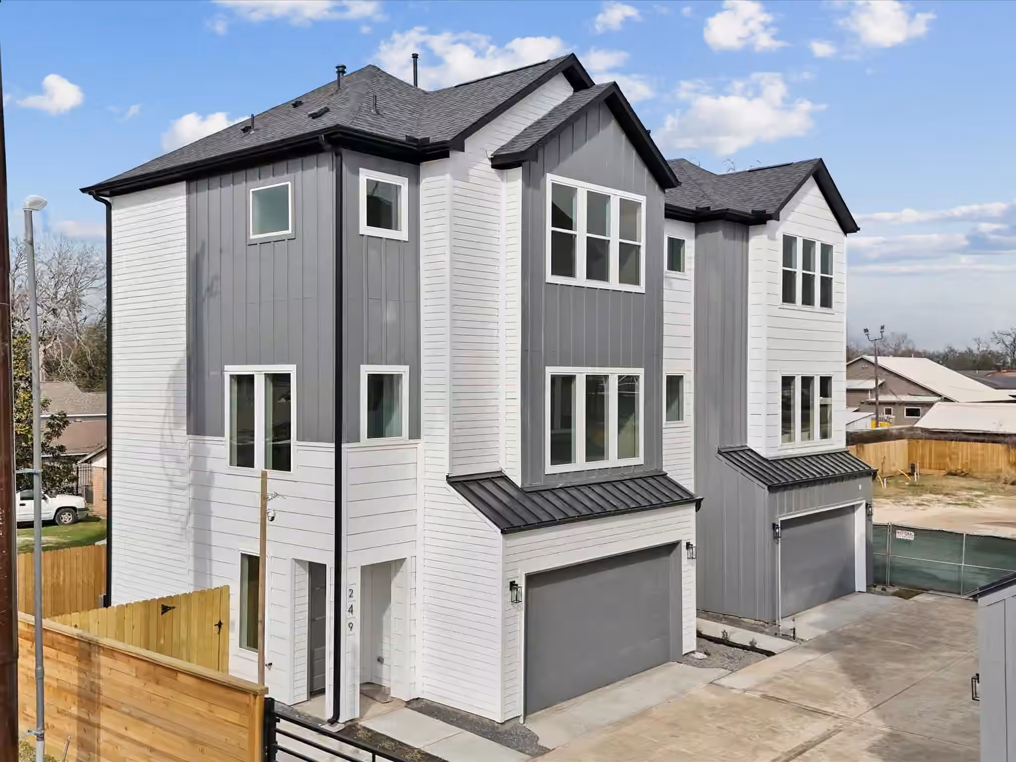 Photo of 253 De Boll Street, Houston, TX