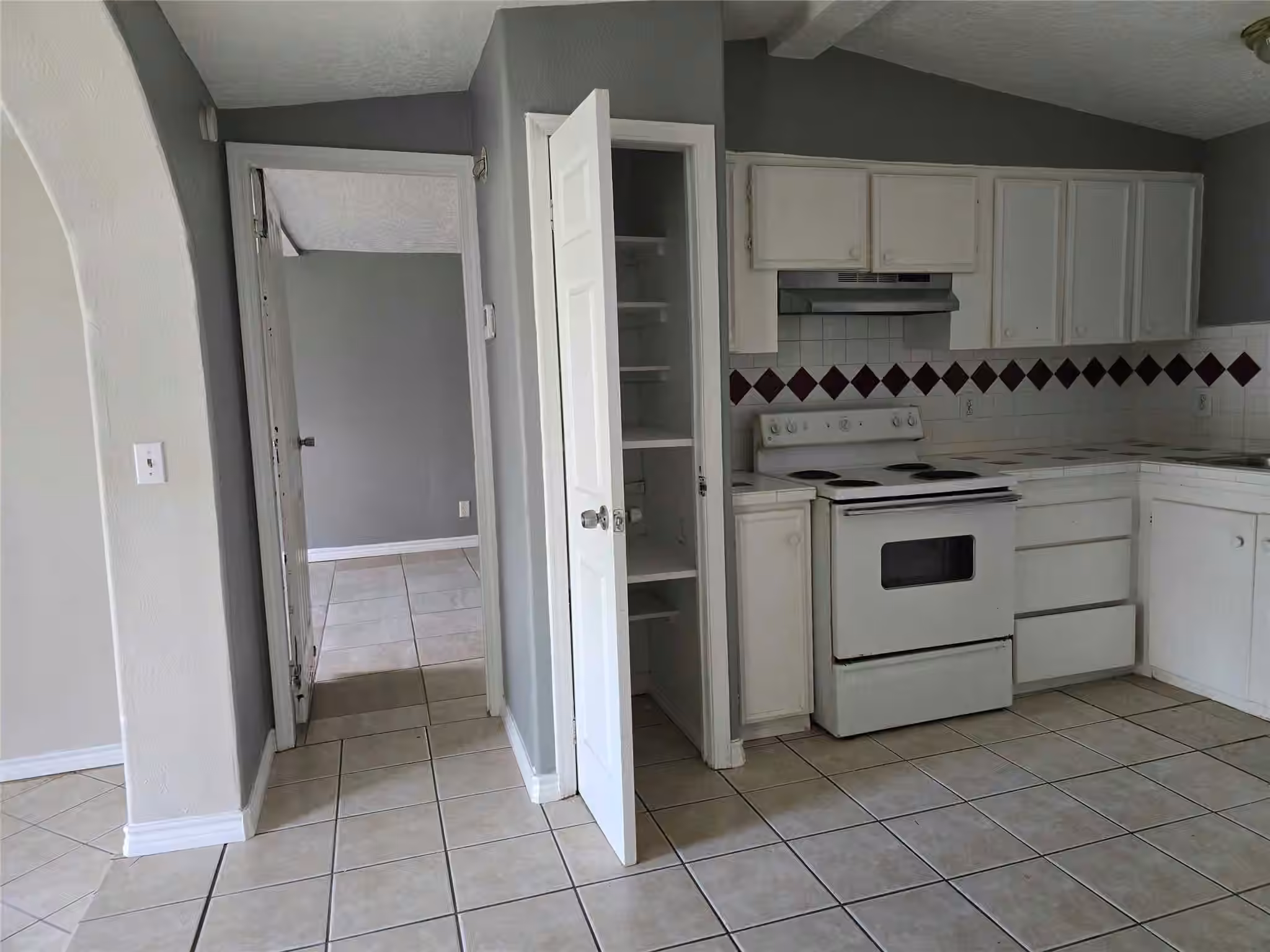 Photo 5 of 17693 Rhonda Lane, Montgomery, TX