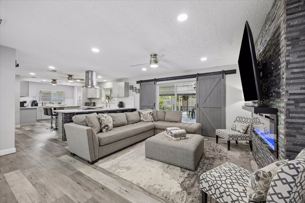 Photo 5 of 6014 Josephine Street, Pearland, TX