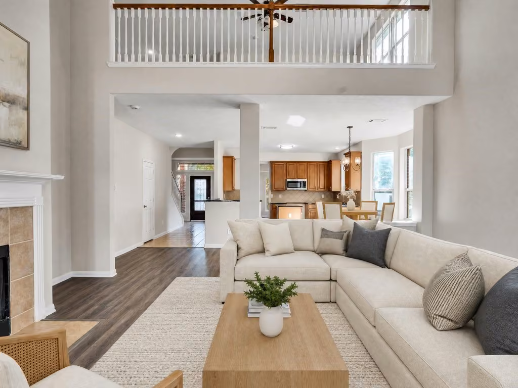 Photo 2 of 16310 Pinon Vista Drive, Houston, TX