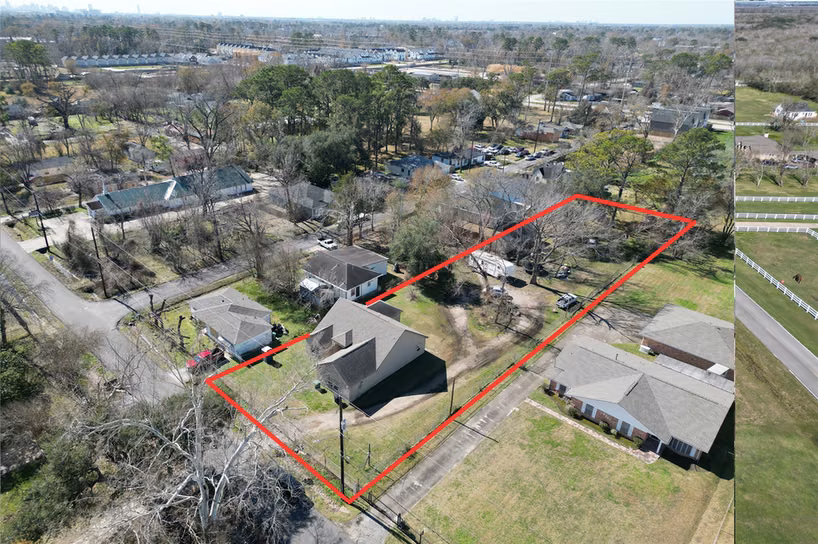Photo 3 of 6303 Tuskegee Street, Houston, TX