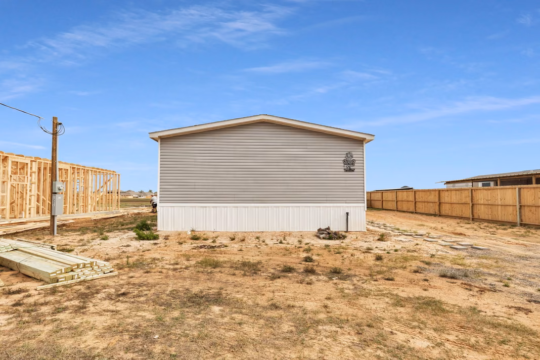 Photo 4 of 1221 Peter Pine Street, Huffman, TX