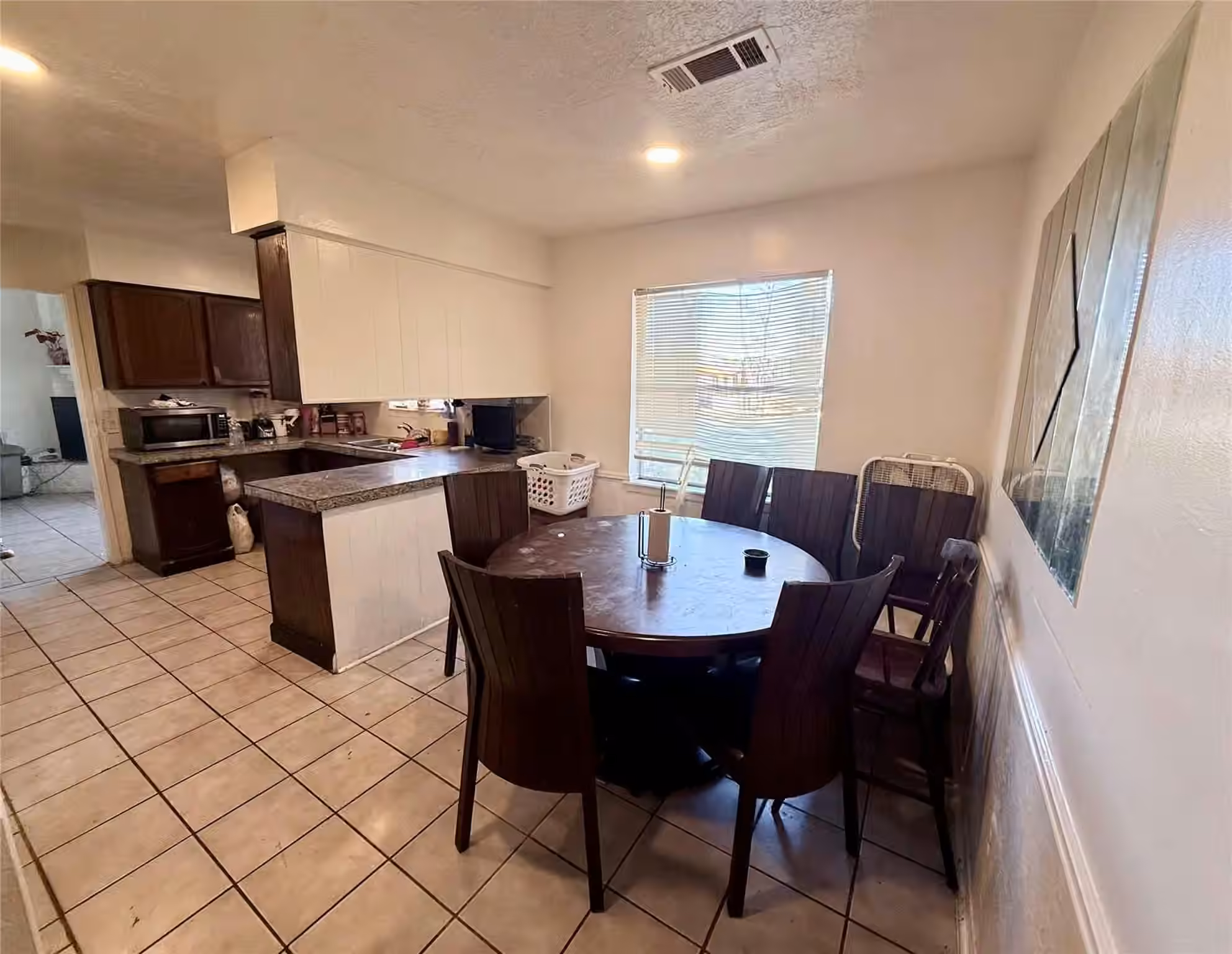 Photo 6 of 13114 Maxim Drive, Houston, TX