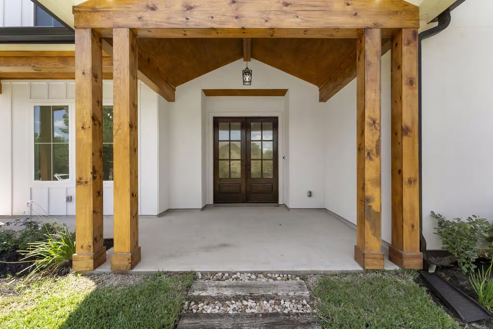 Photo 4 of 3709 Oak Court, Montgomery, TX
