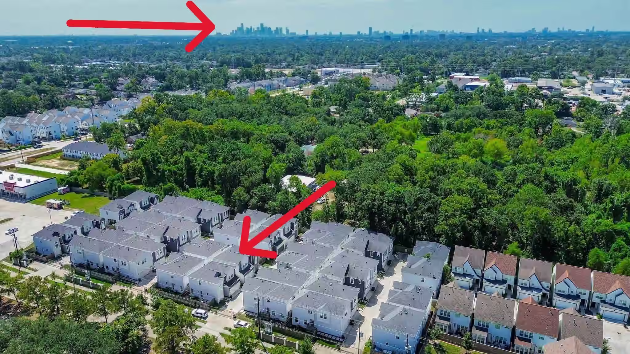 Photo 3 of 1223 W Tidwell Road, Houston, TX