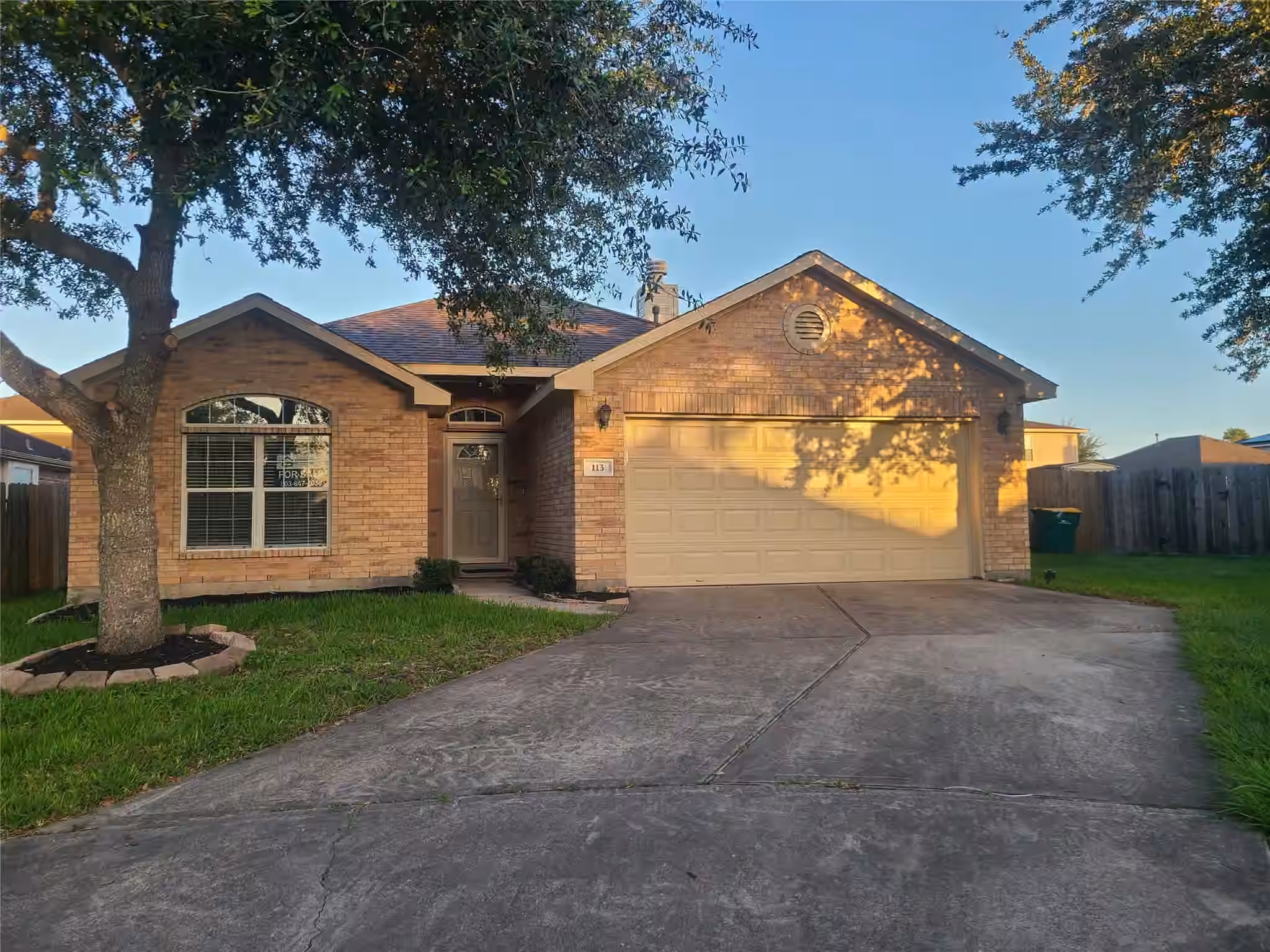 Photo 2 of 113 Laurel Meadow Court, La Marque, TX