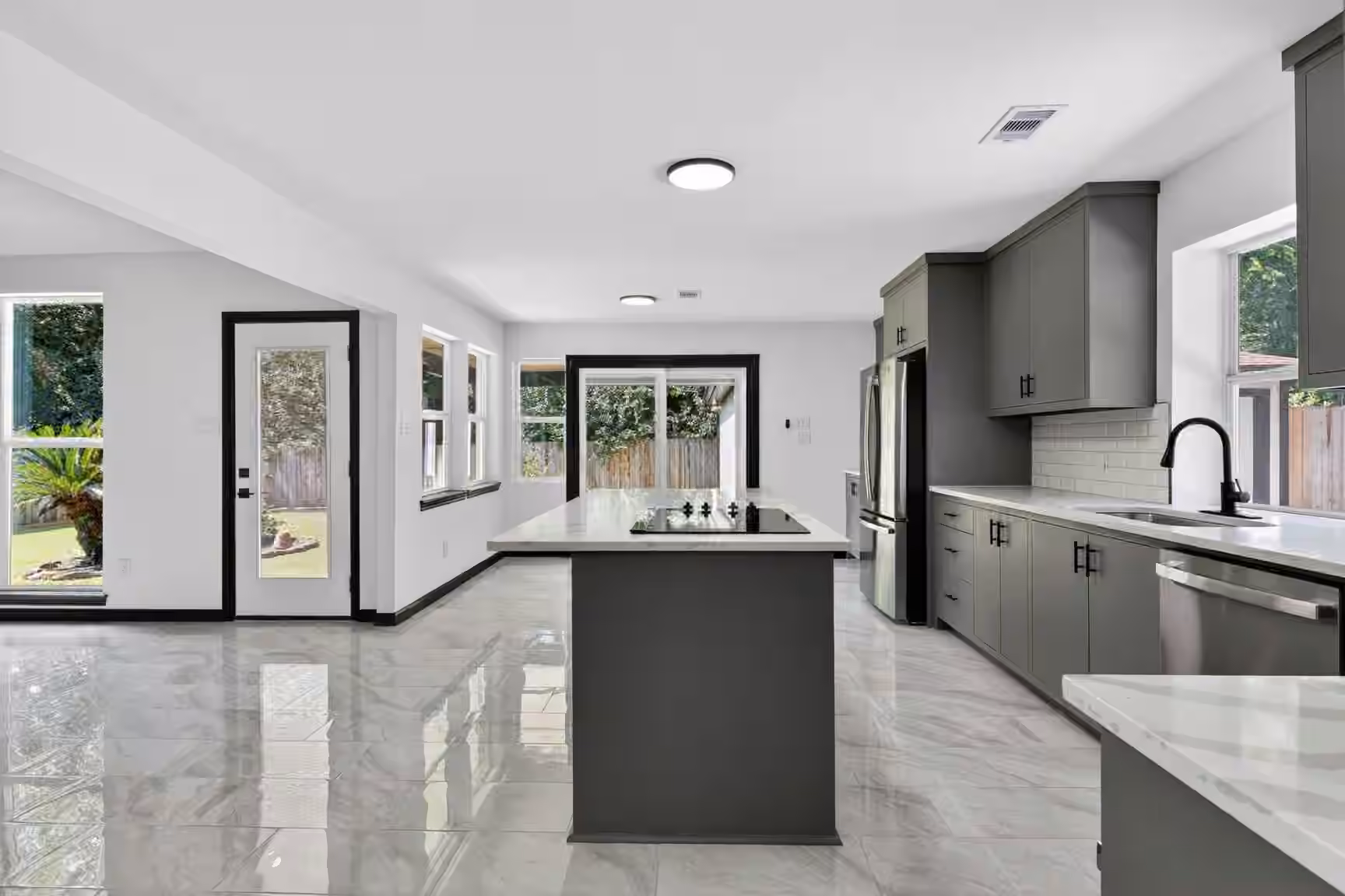 Photo 6 of 5218 Timber Shade Drive, Houston, TX