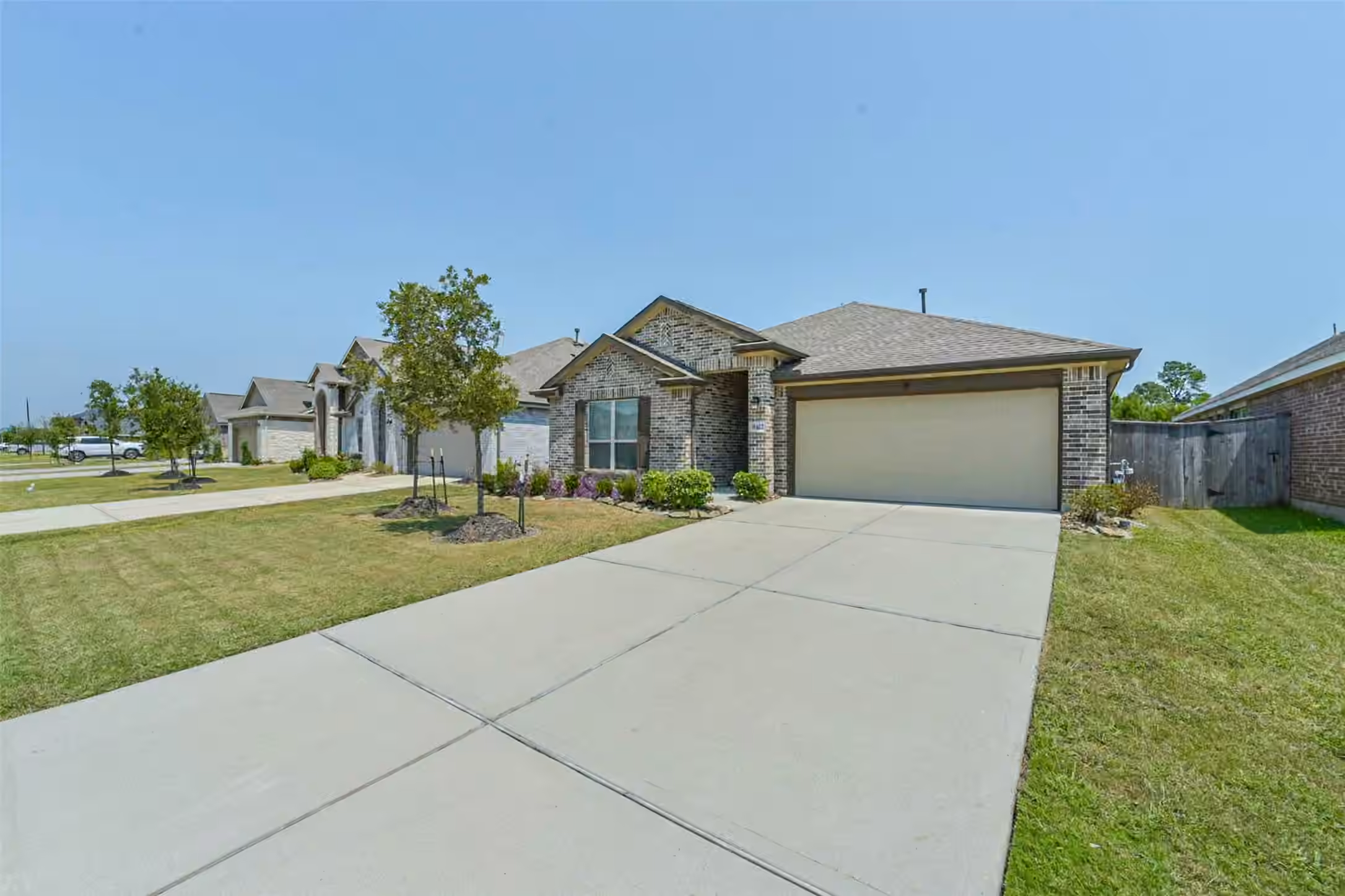 Photo 3 of 9422 Vicksburg Road, Baytown, TX