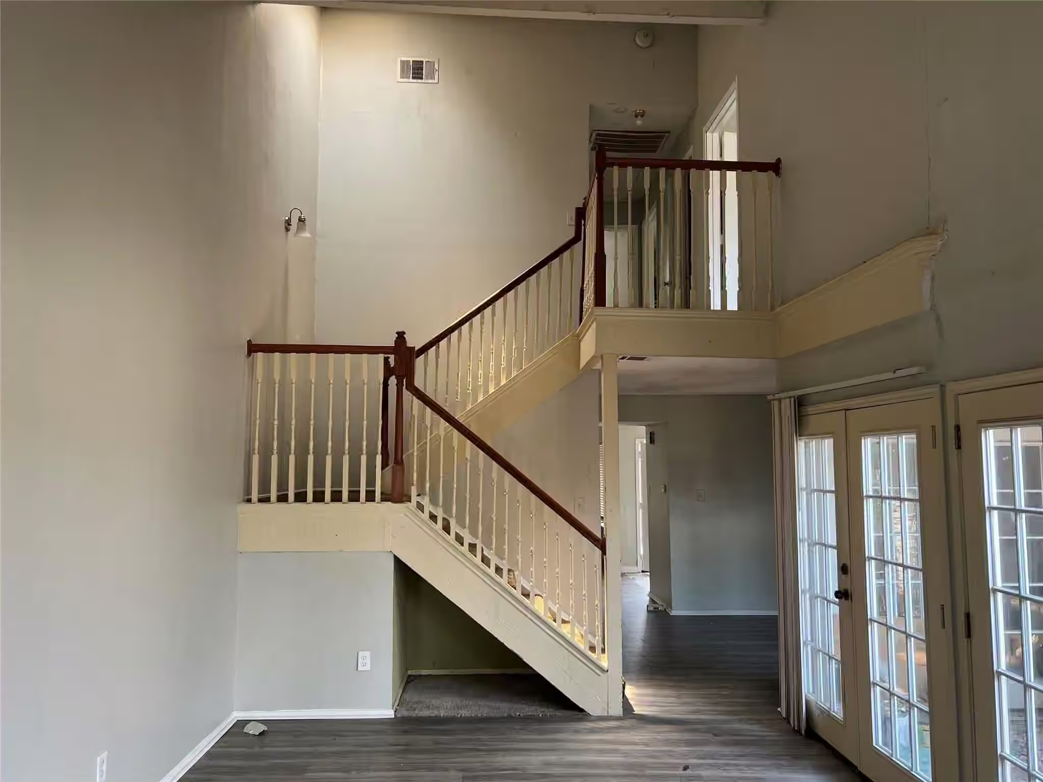Photo 3 of 8496 Dairy View Lane, Houston, TX