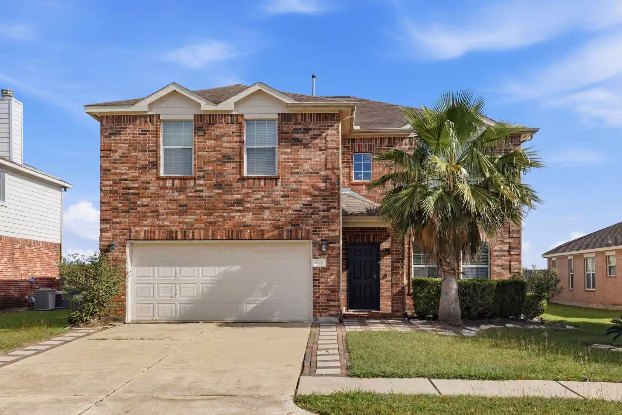Photo of 6407 Hillock Lane, Pearland, TX