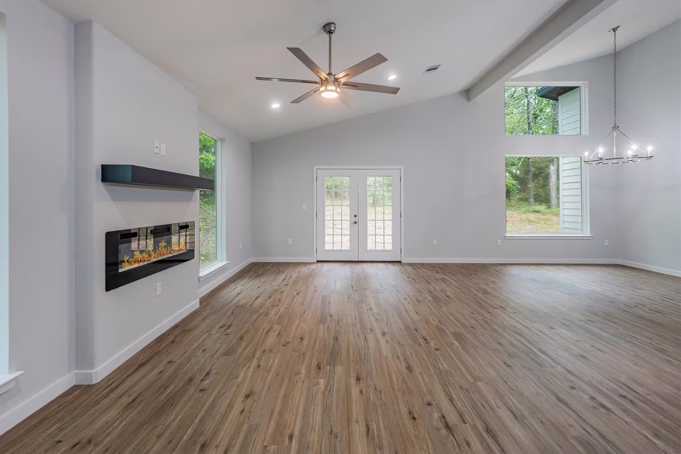 Photo 6 of 24411 Oakland Hills Drive, Huntsville, TX