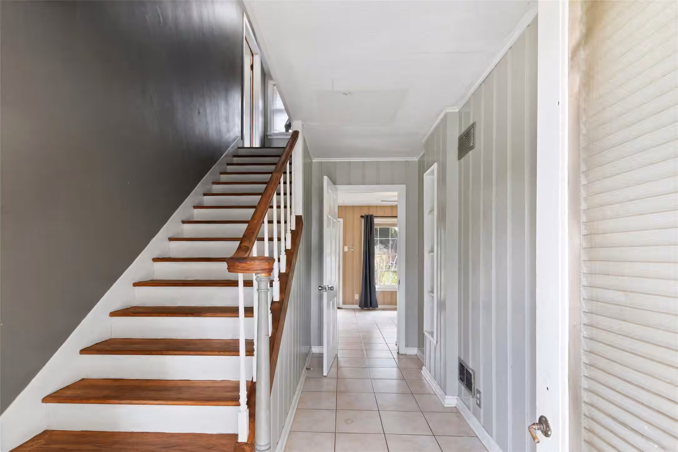 Photo 6 of 1311 Lamar Drive, La Marque, TX