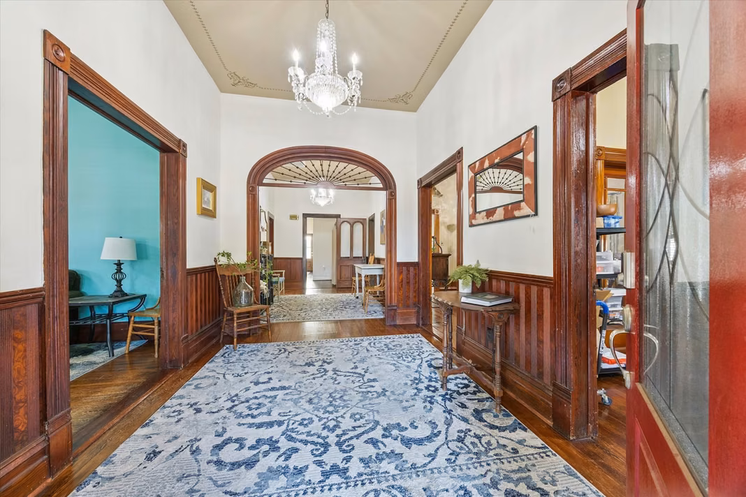 Photo 5 of 305 Hardeman Street, Sealy, TX