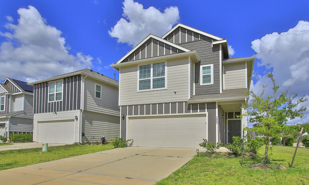 Photo 2 of 3902 Deledda Drive, Katy, TX
