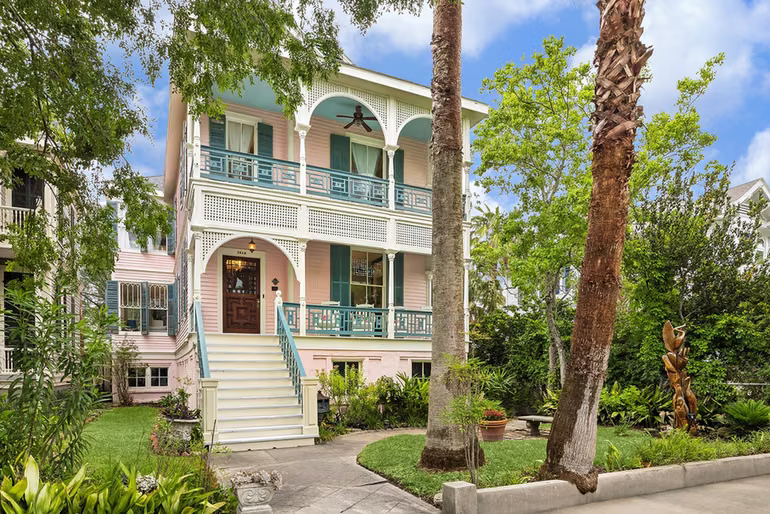 Photo of 1512 Ball, Galveston, TX 77550