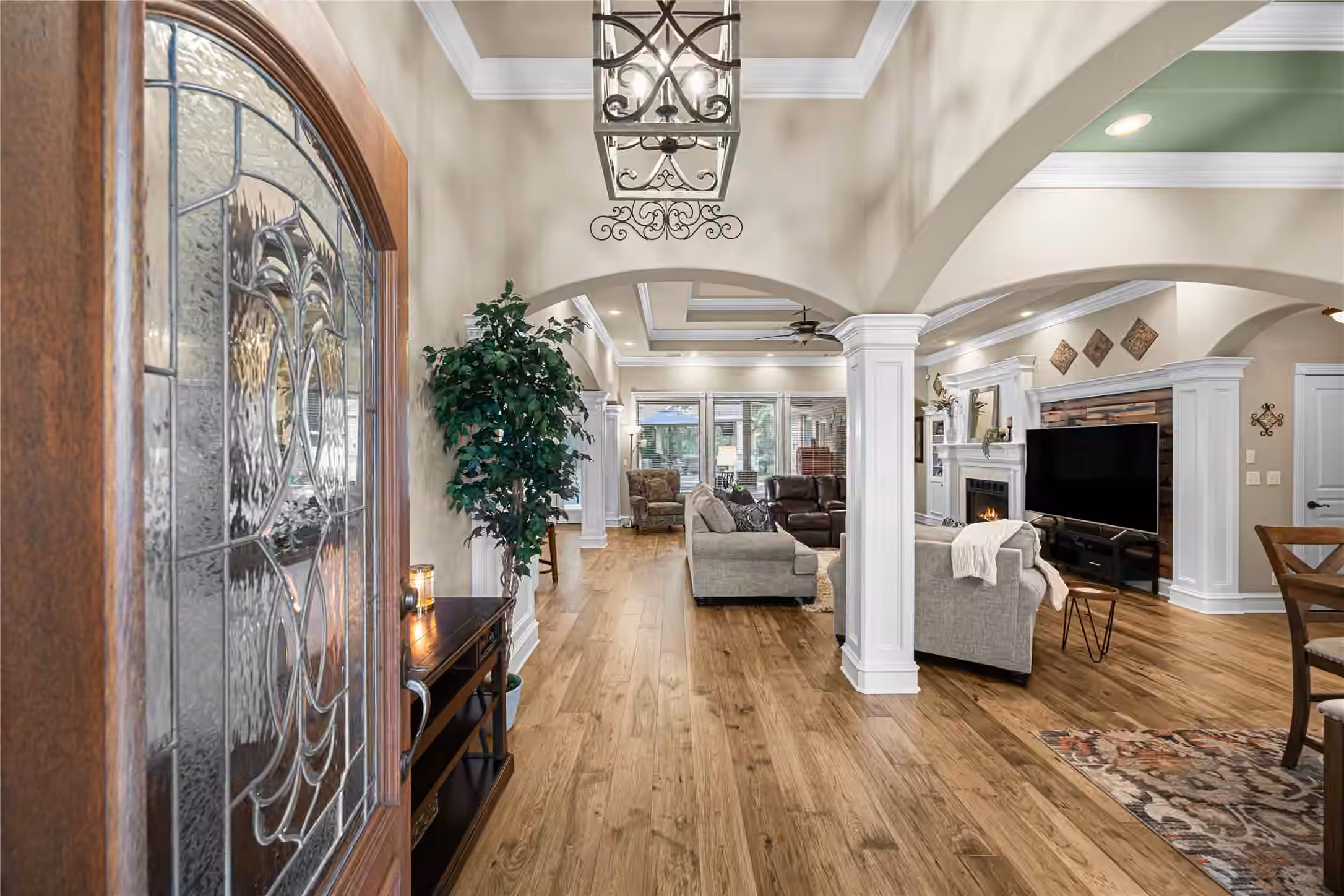 Photo 5 of 27511 Fairway Oaks Drive, Huffman, TX