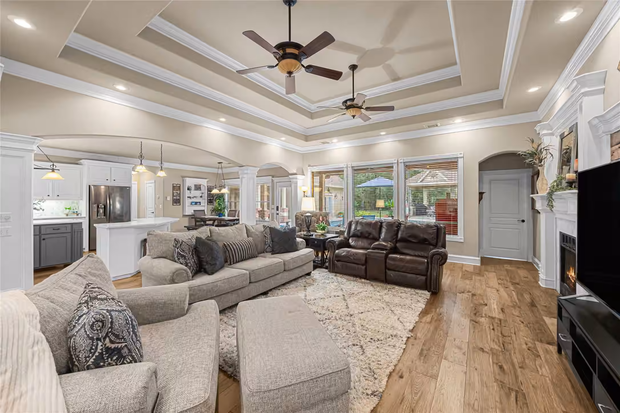 Photo 7 of 27511 Fairway Oaks Drive, Huffman, TX