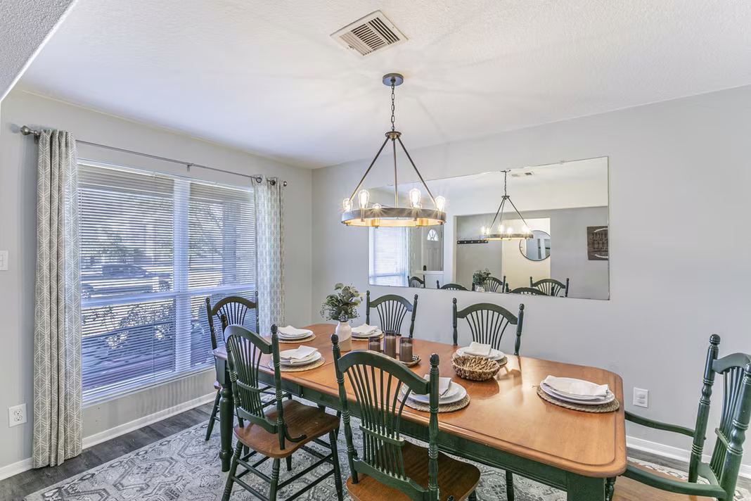 Photo 5 of 16731 Foursquare Drive, Conroe, TX