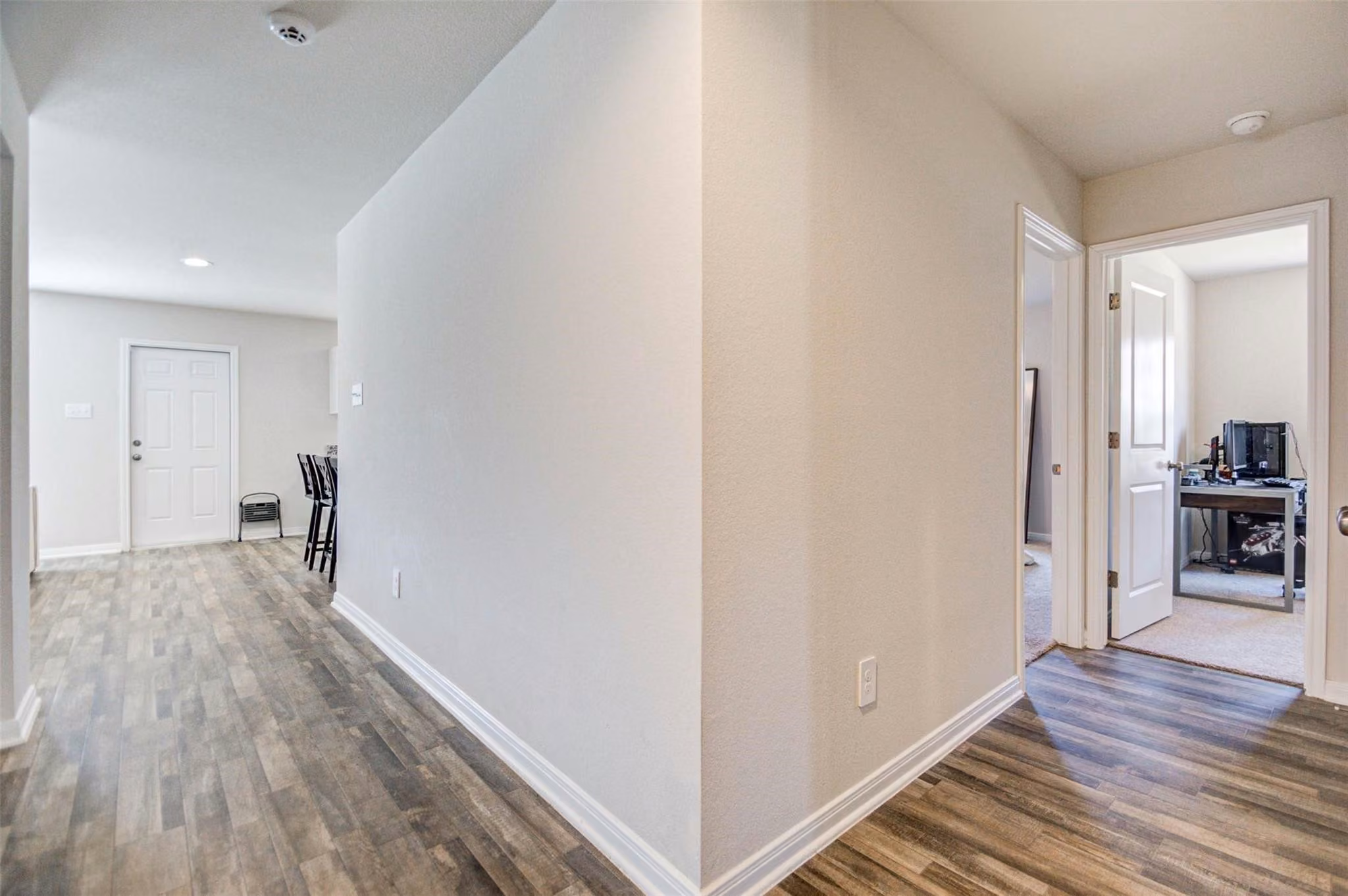 Photo 7 of 15694 Briar Forest Drive, Conroe, TX
