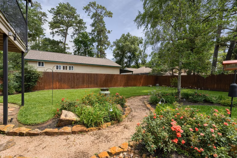 Photo 3 of 27269 Paula Lane, Conroe, TX