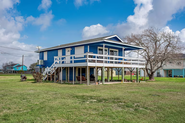 Photo of 448 Stovall Drive, Palacios, TX 77465