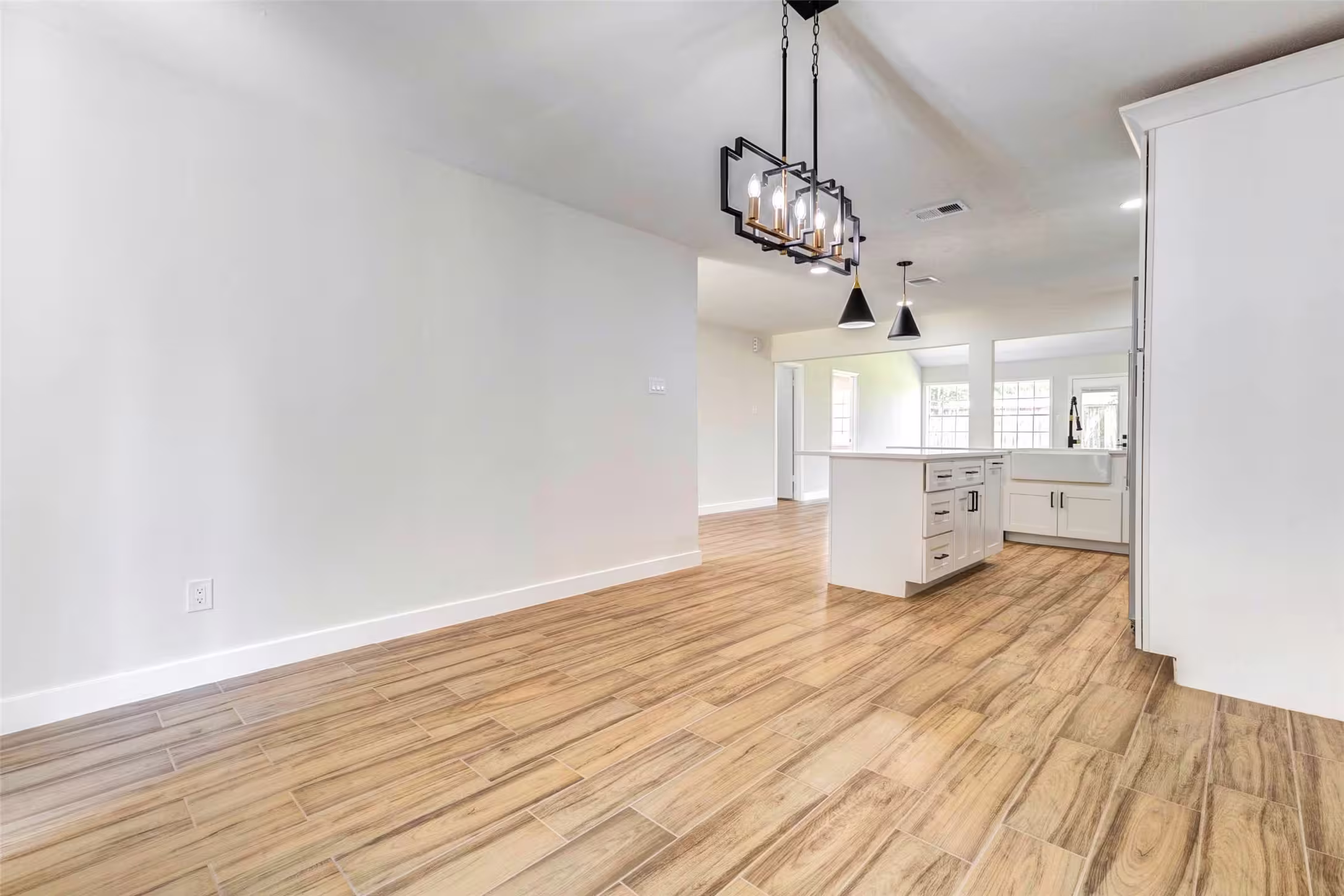 Photo 7 of 14026 Britoak Lane, Houston, TX