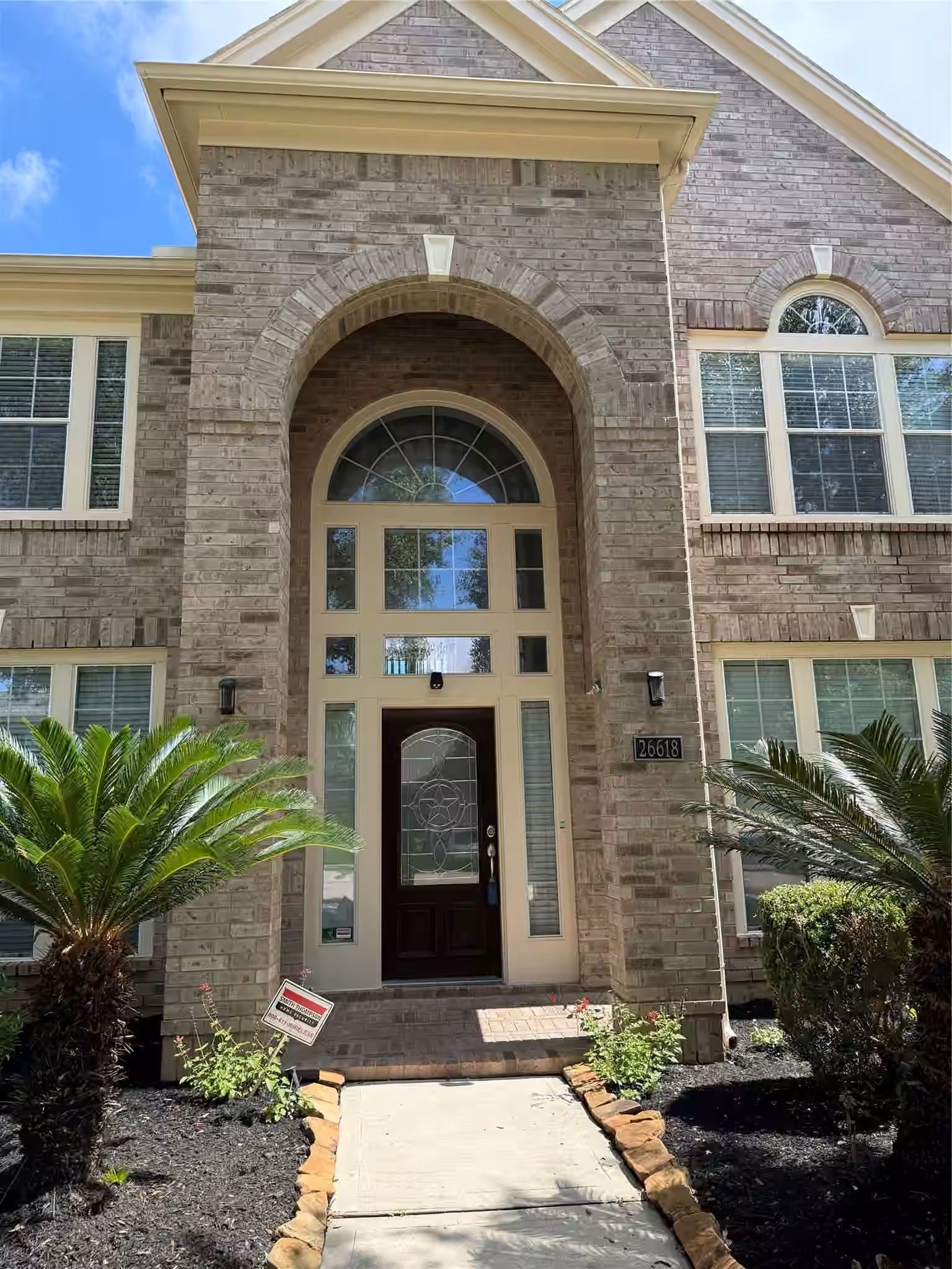 Photo 4 of 26618 Boulder Cove Court, Katy, TX