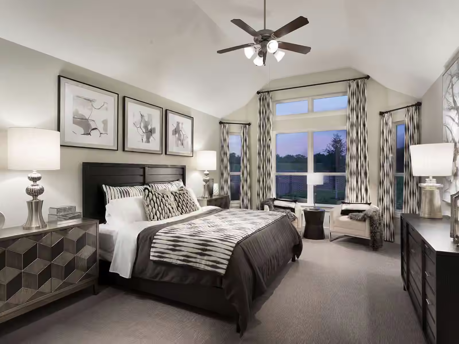 Photo 5 of 5206 Great Oaks Drive, Pearland, TX