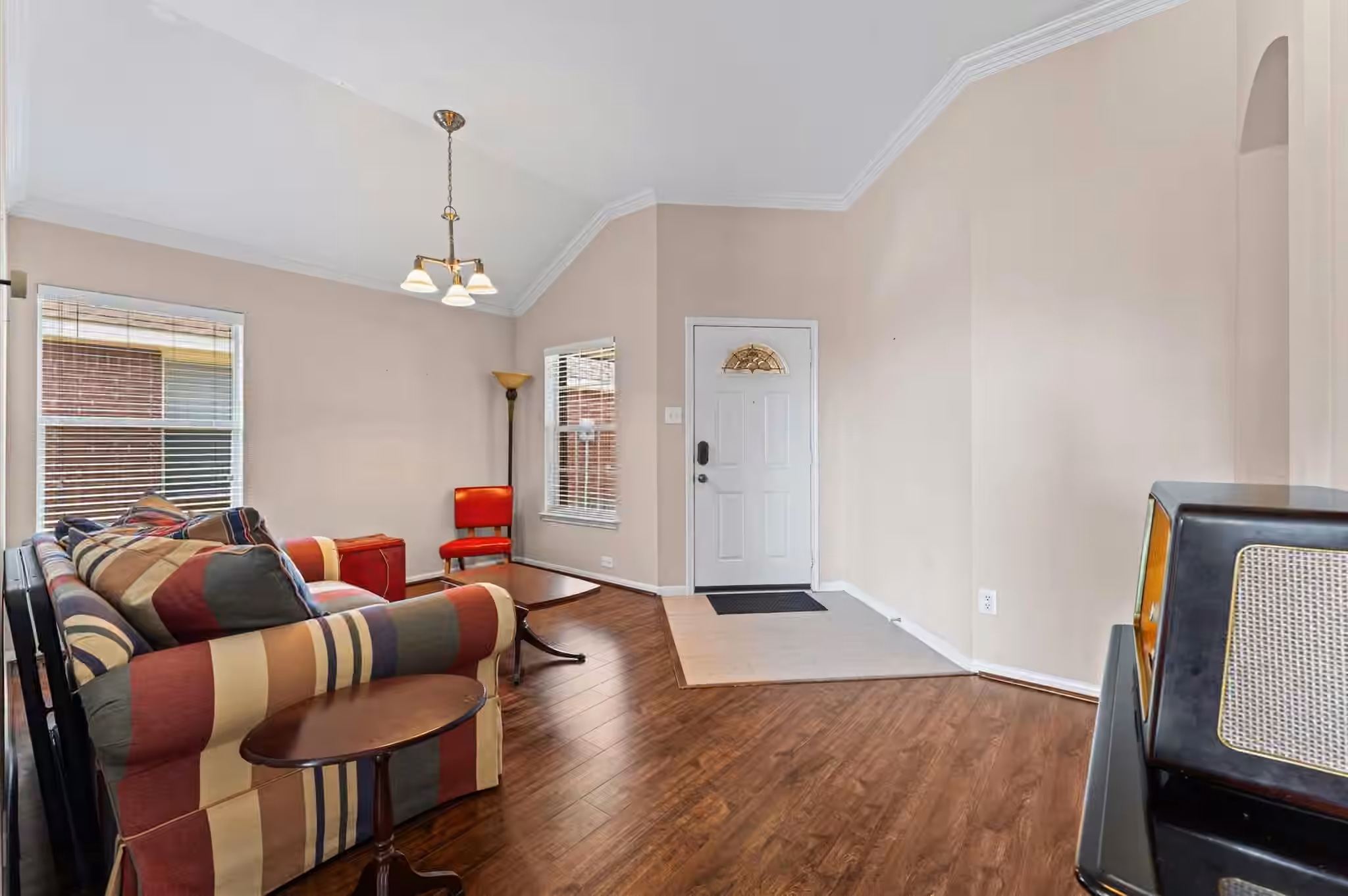 Photo 3 of 3902 Pine Forest Green Boulevard, Houston, TX