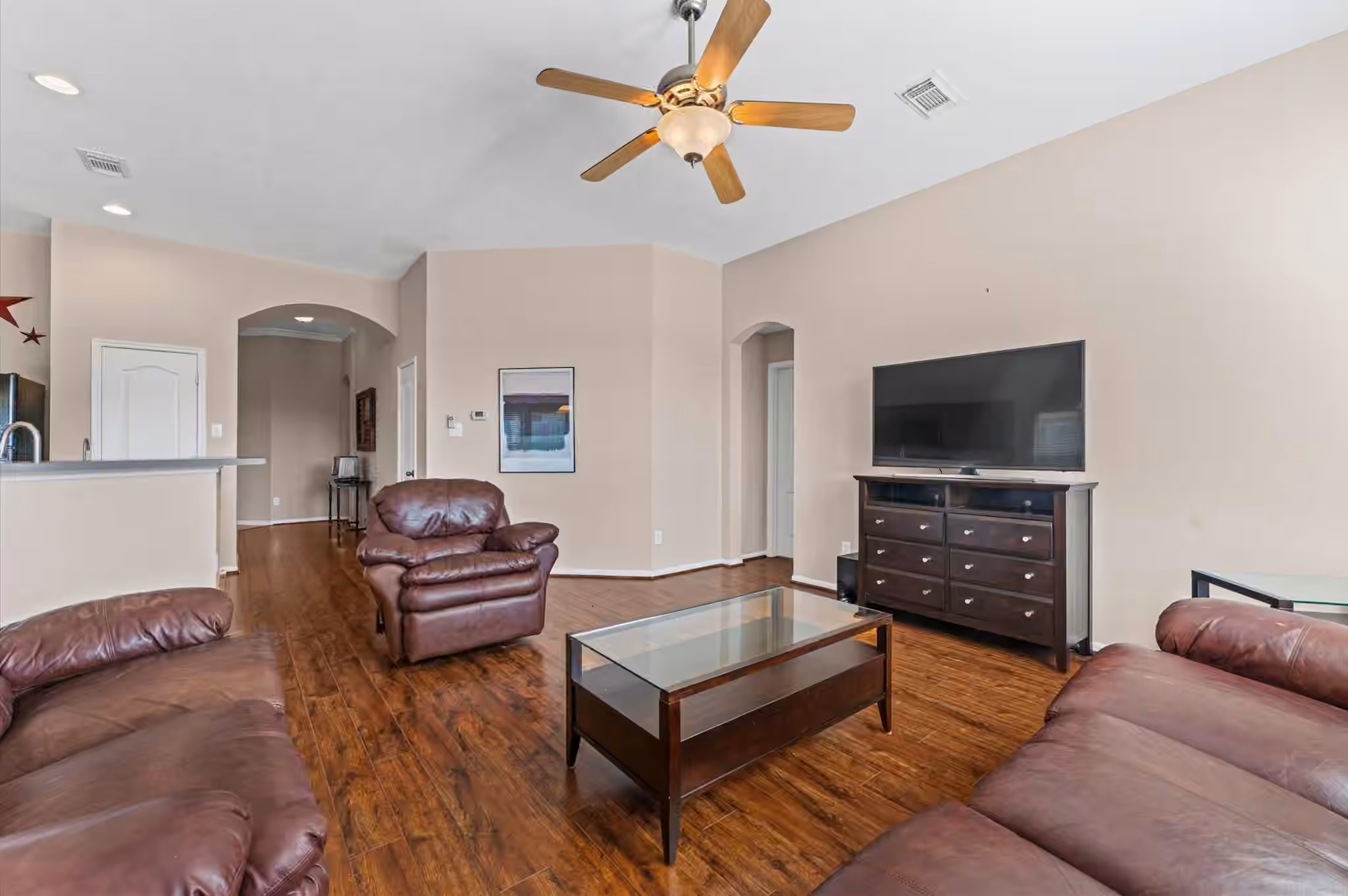 Photo 6 of 3902 Pine Forest Green Boulevard, Houston, TX
