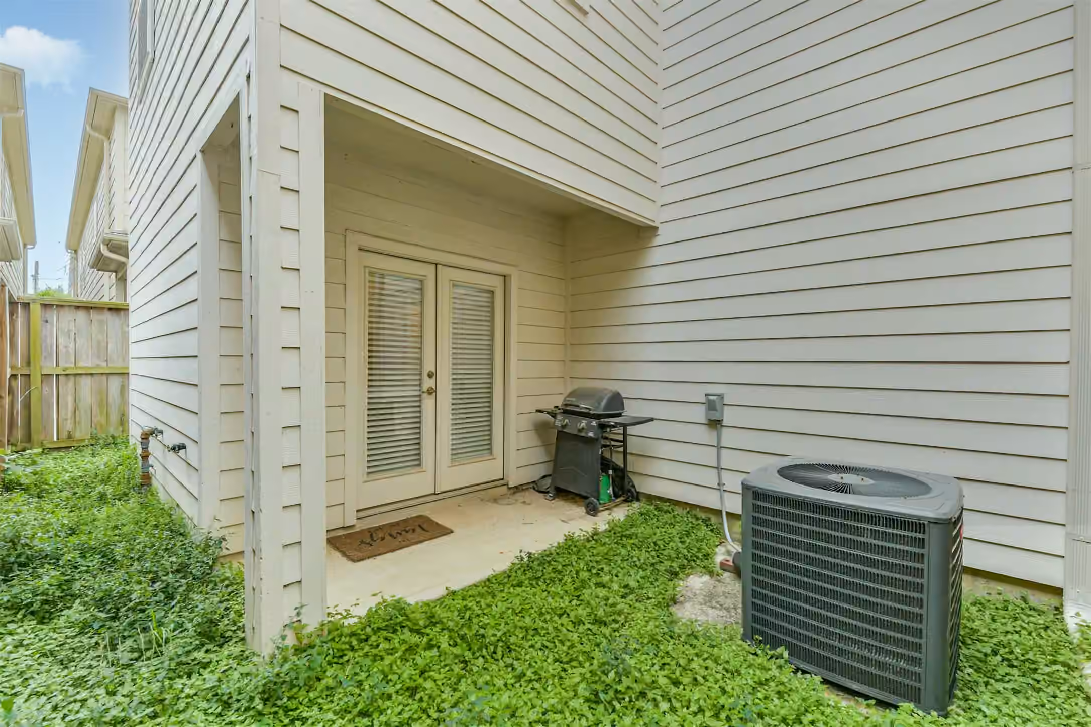 Photo 6 of 6623 Letein Street, Houston, TX
