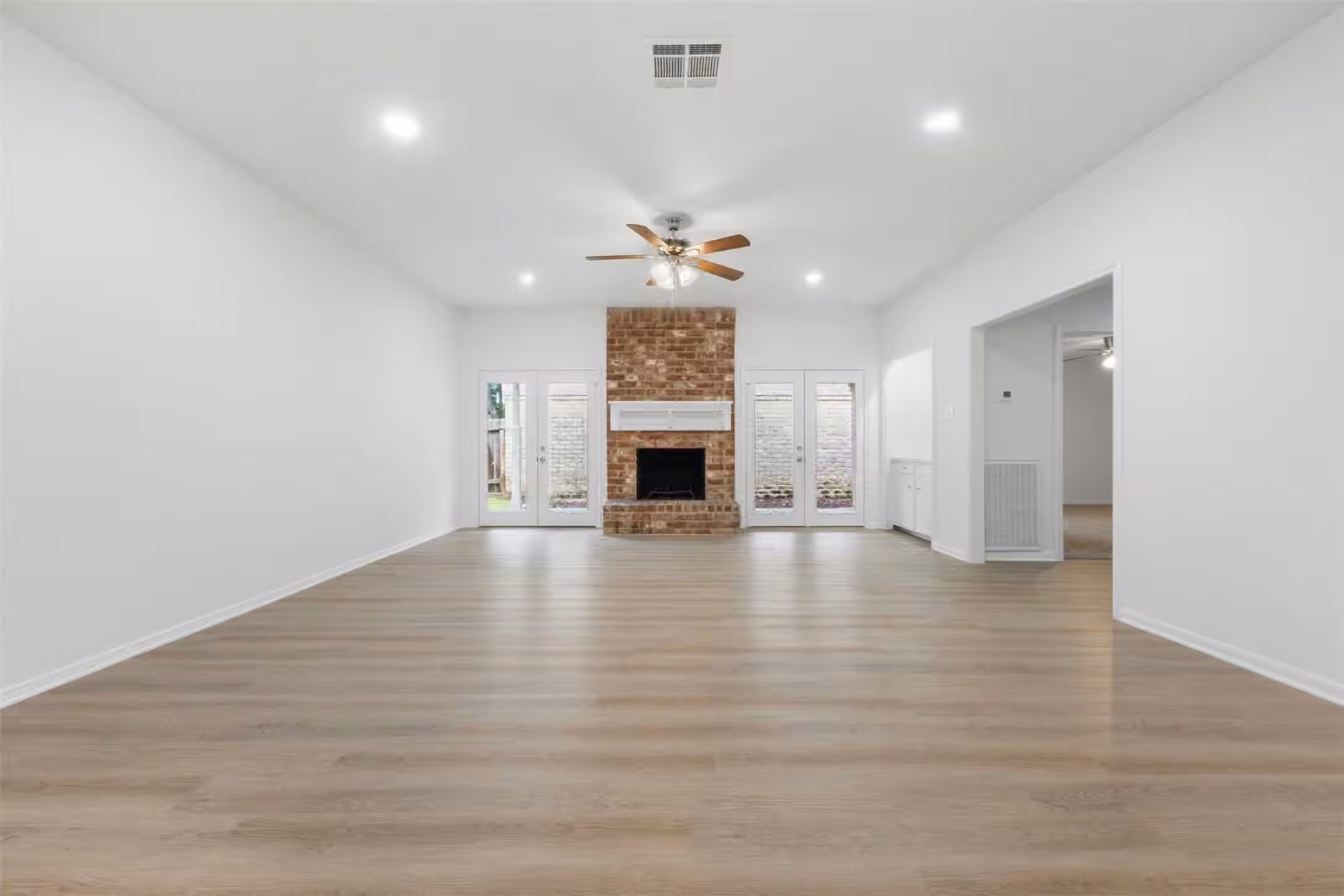 Photo 7 of 12903 Avenida Vaquero Street, Houston, TX