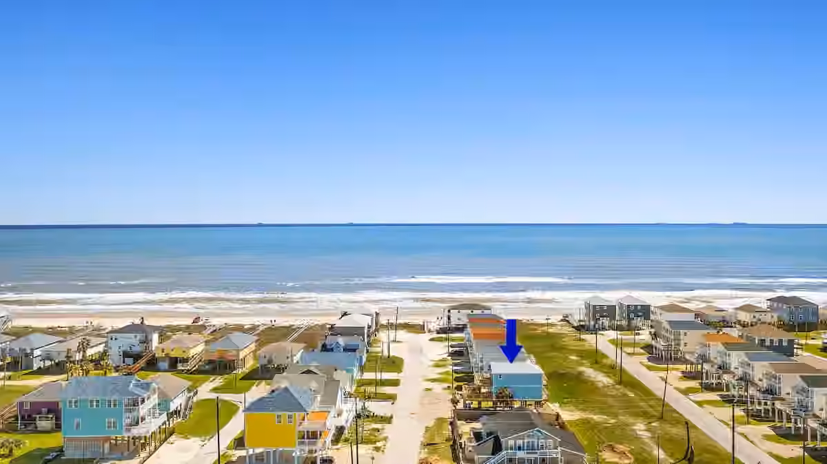 Photo 3 of 145 Howard Avenue, Surfside Beach, TX