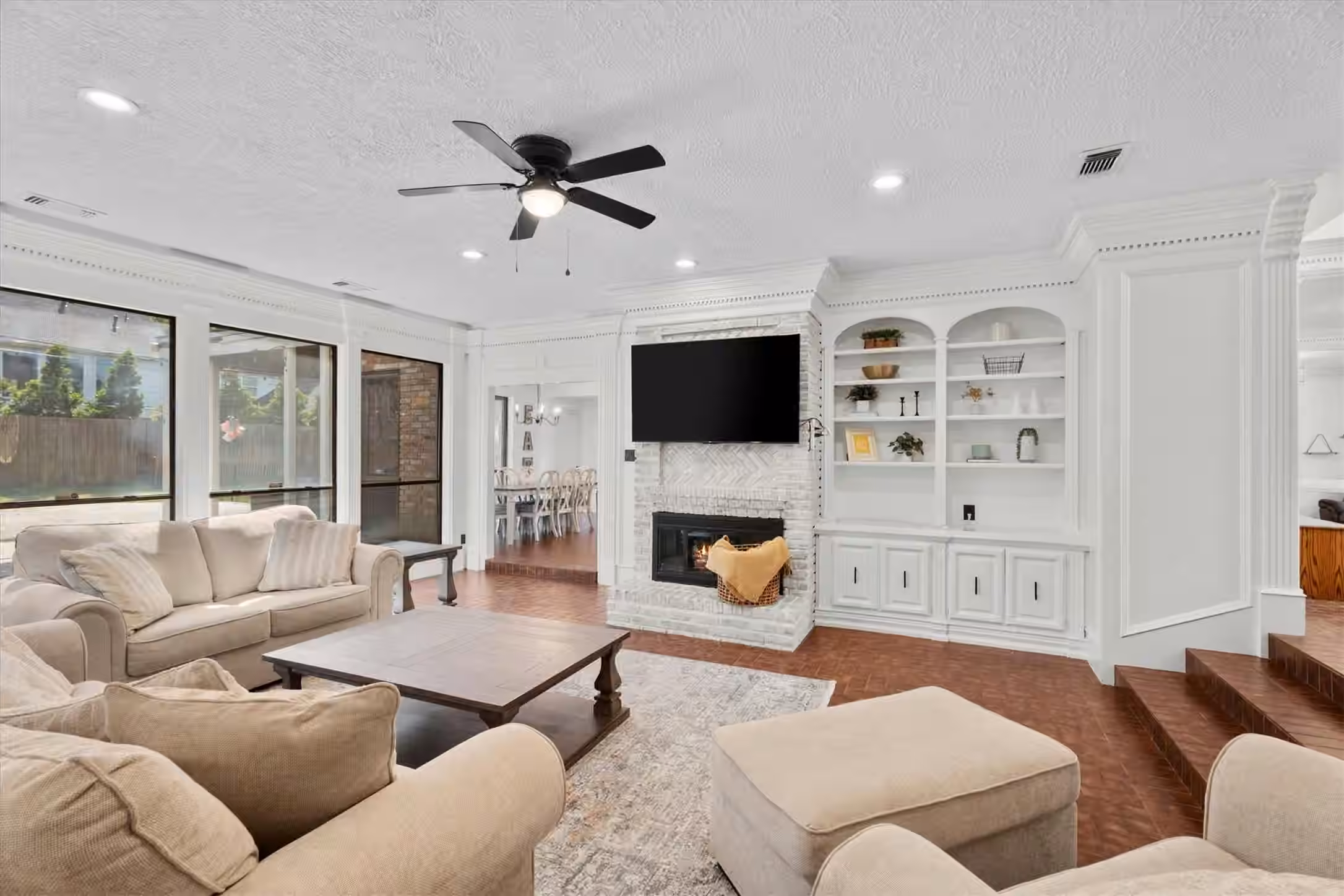 Photo 4 of 16023 Mickleham Drive, Spring, TX