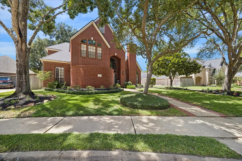 Photo 2 of 14830 Tumbling Falls Court, Houston, TX