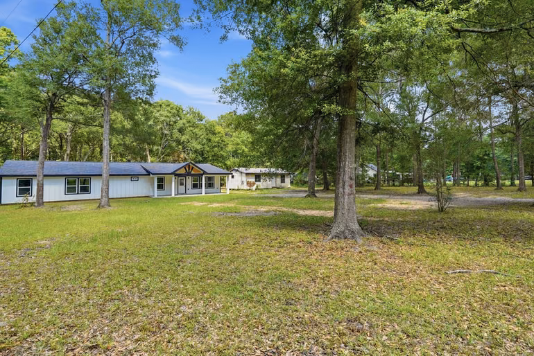 Photo 4 of 13828 Bronte Courts Drive, Willis, TX