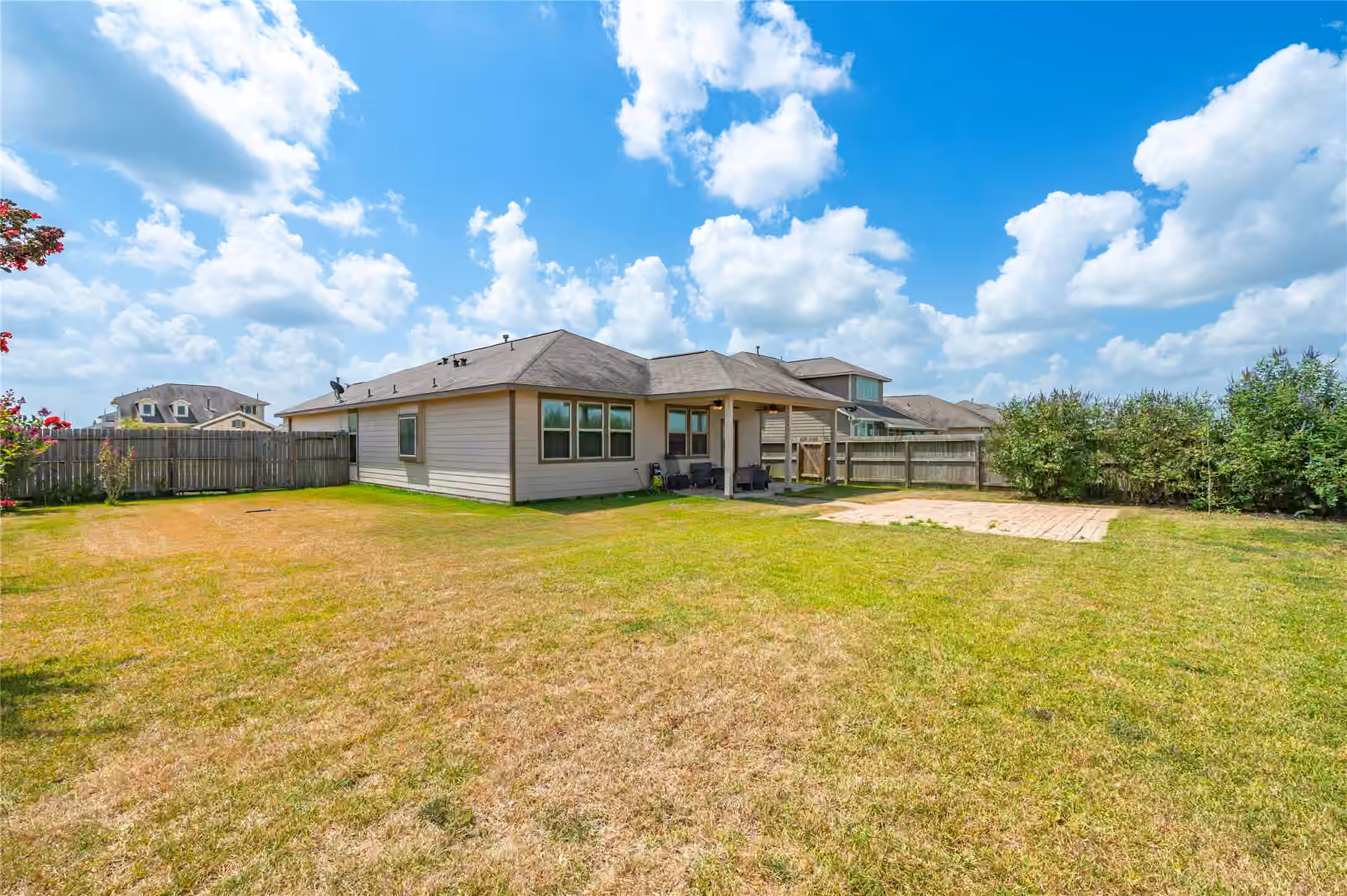 Photo 3 of 211 White Wing Lane, Sealy, TX
