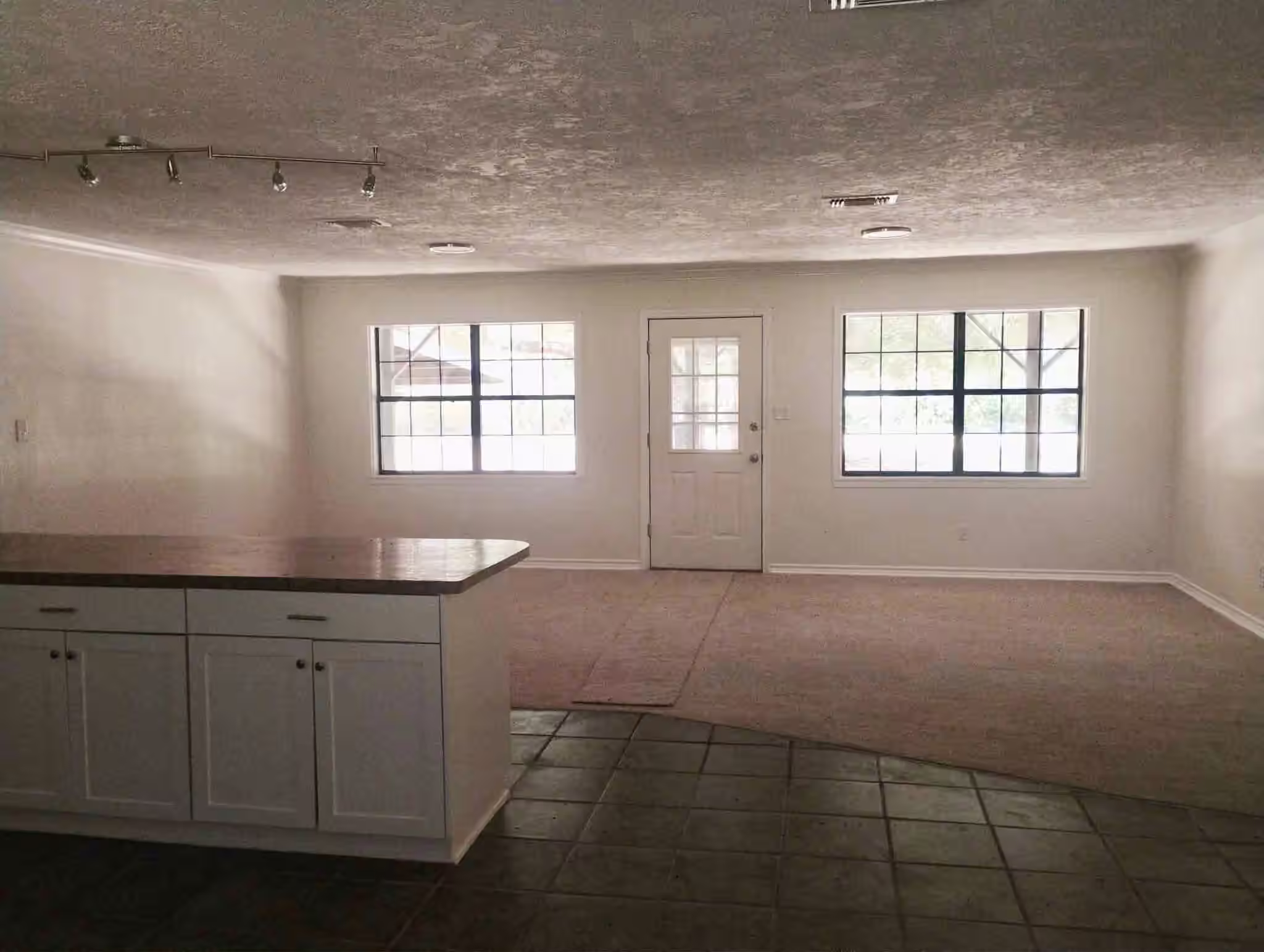 Photo 5 of 110 Briarwood Drive, Shepherd, TX