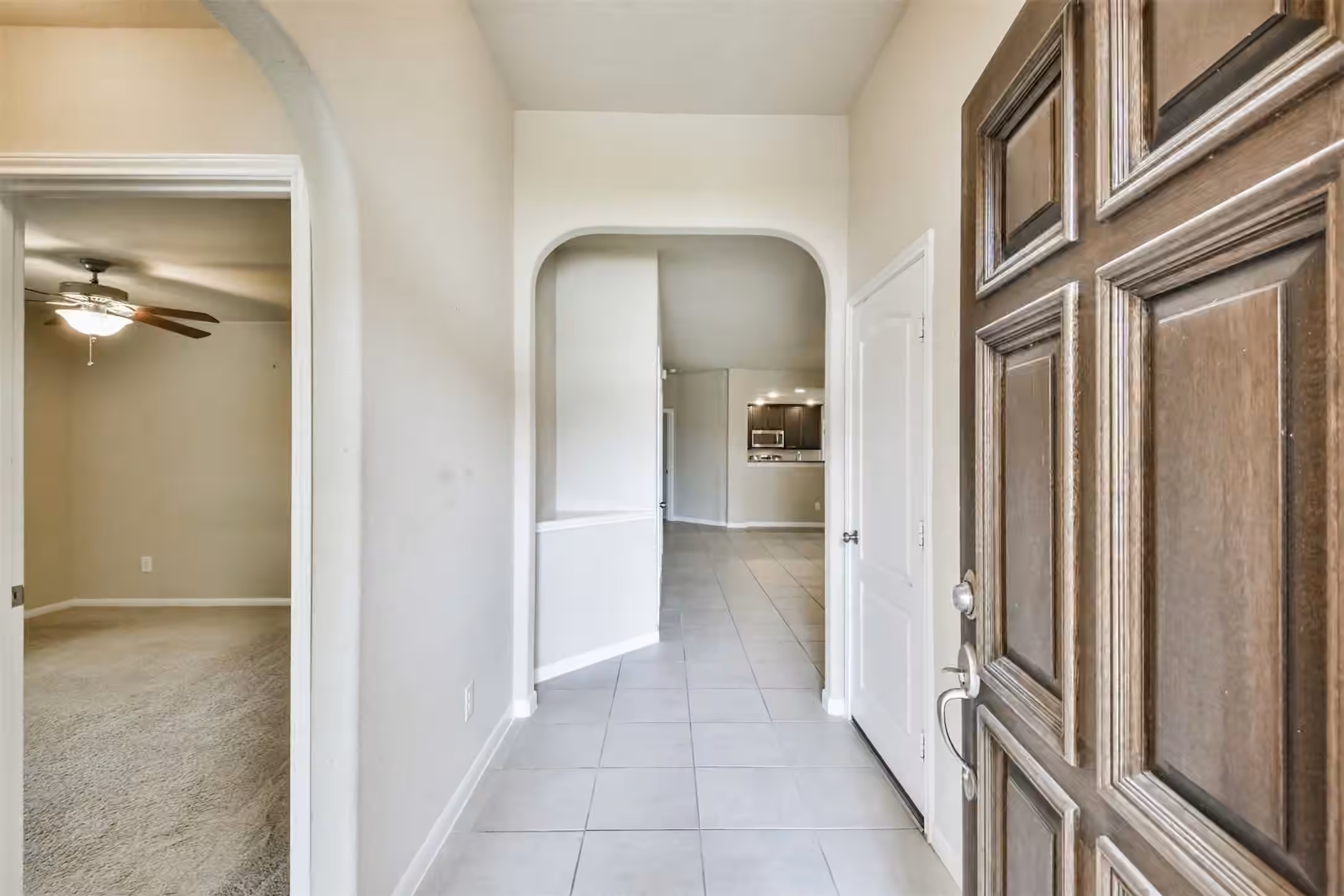 Photo 5 of 24042 Schults Meadow Lane, Spring, TX