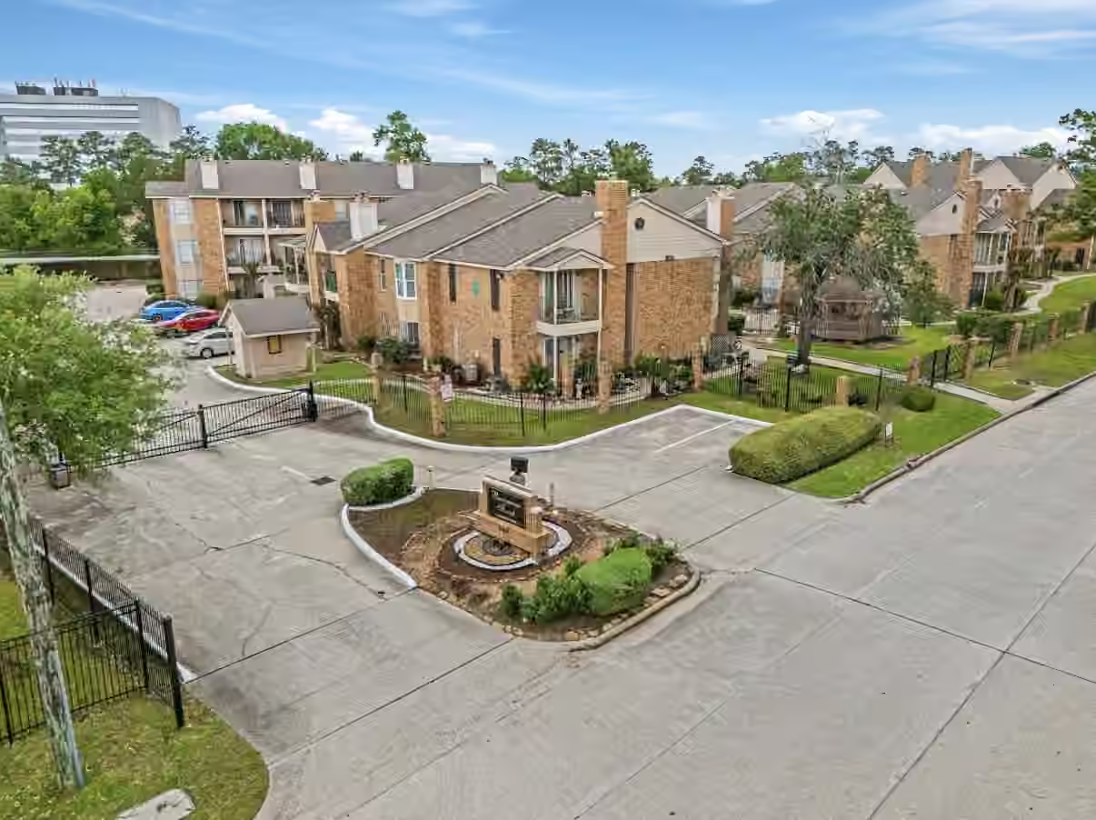 Photo of 3770 Lovers Wood Lane 807, Houston, TX 77014