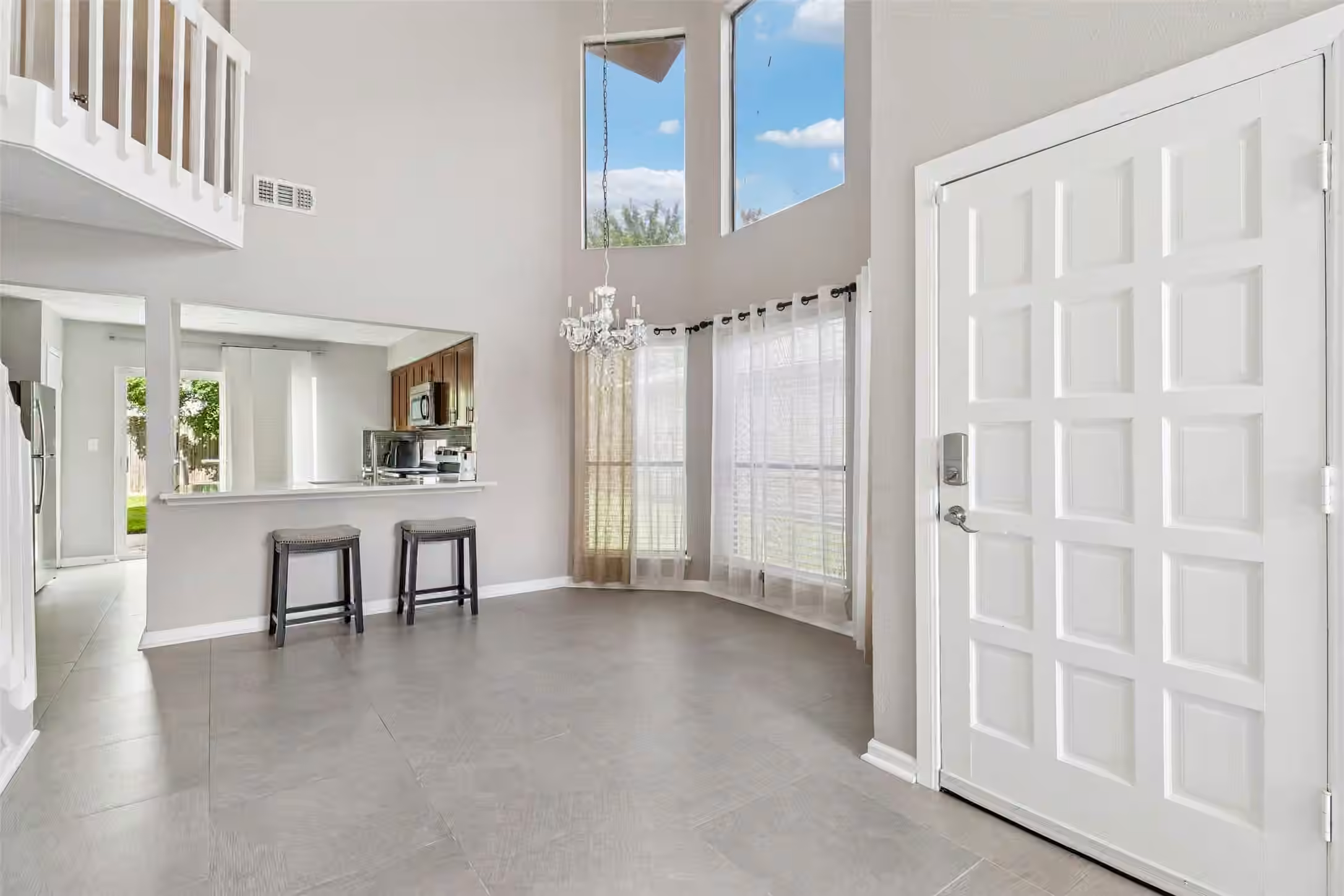 Photo 4 of 10703 Buffalo Bend Drive, Houston, TX
