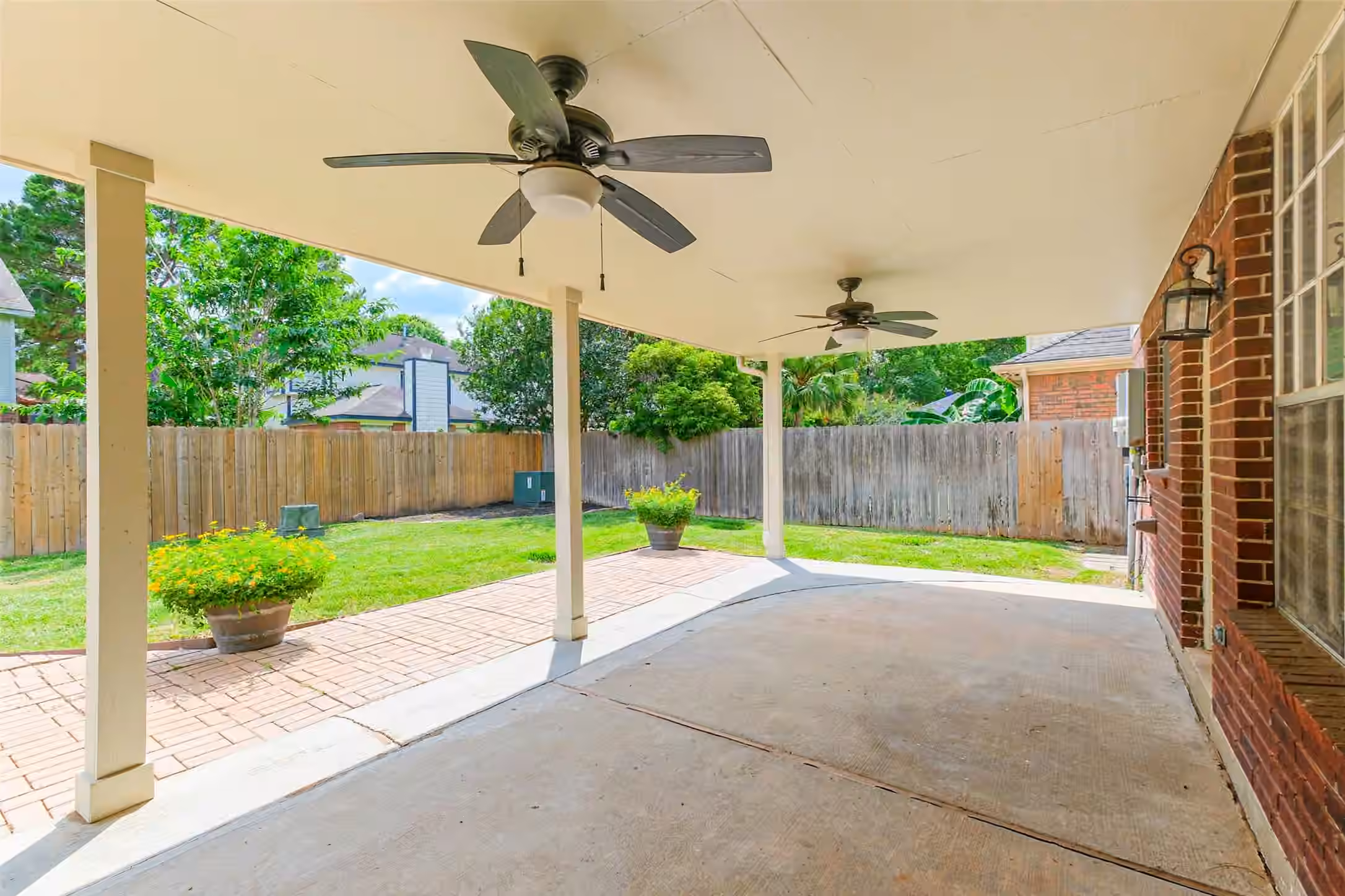 Photo 2 of 16215 Wemyss Bay Road, Houston, TX