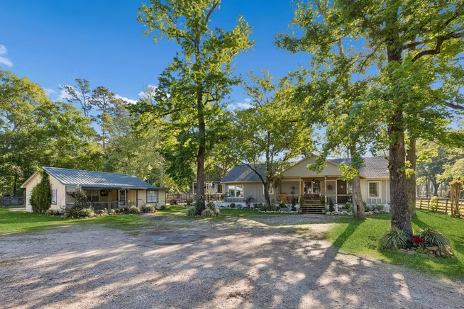 Photo 2 of 21751 Cherry Street, New Caney, TX