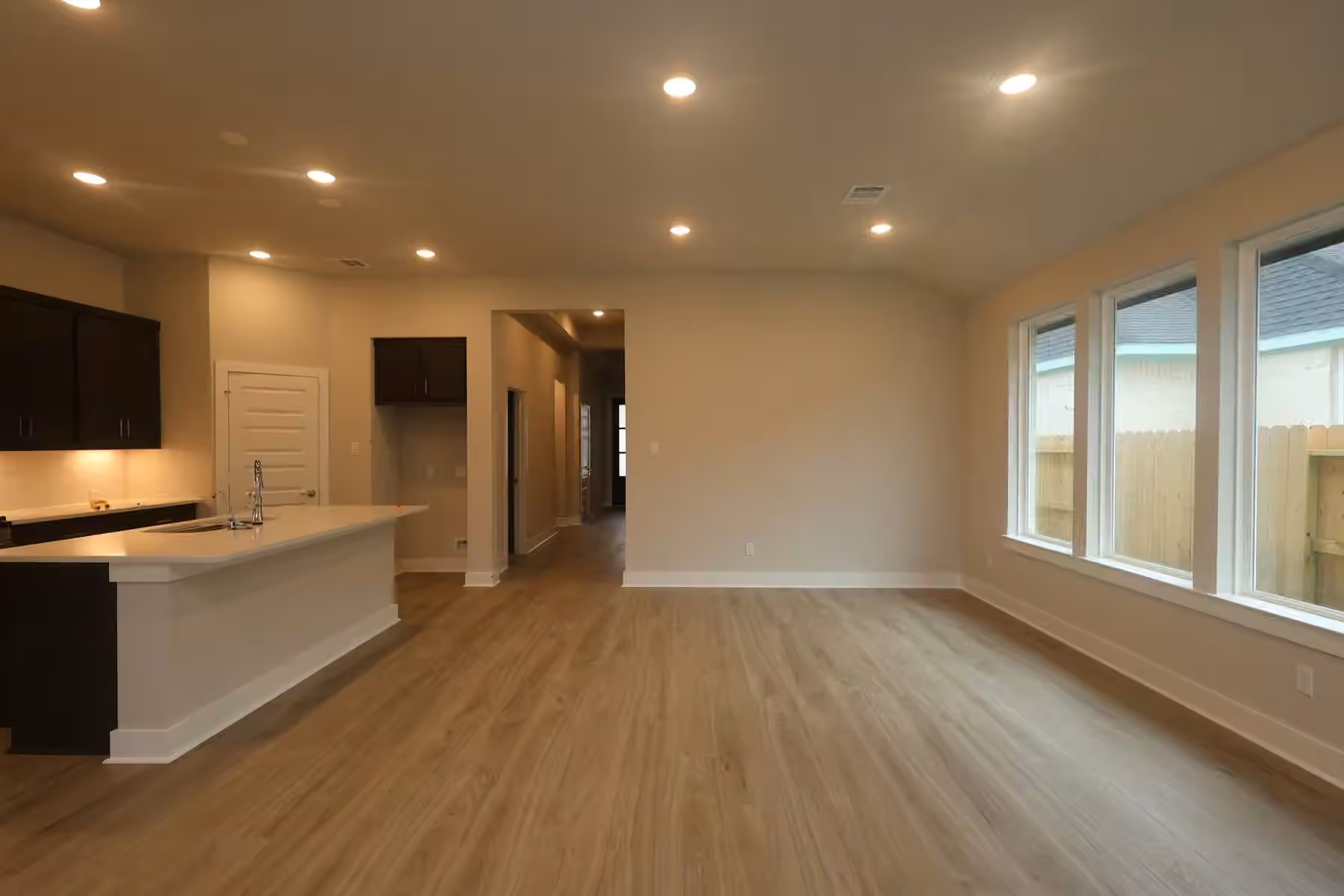 Photo 3 of 14908 Clover Meadow Lane, Montgomery, TX