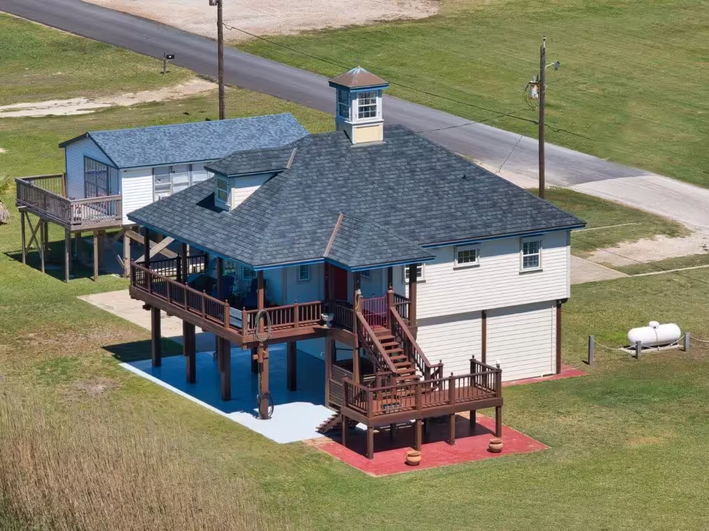 Photo 2 of 203 Francis Cove, Surfside Beach, TX