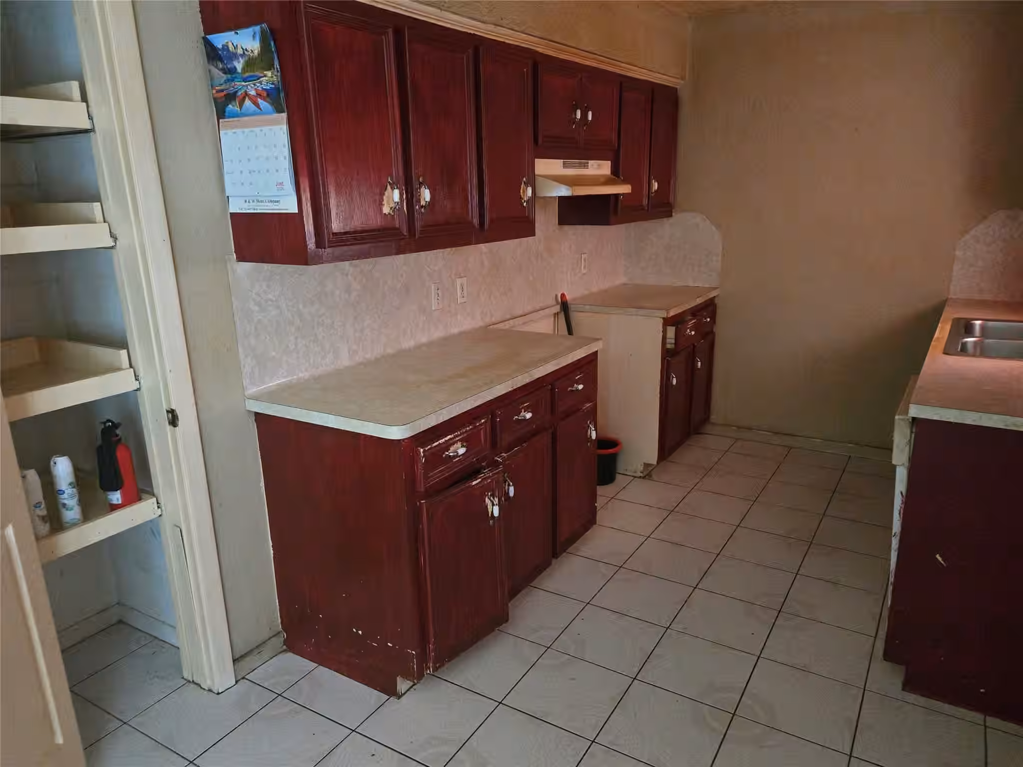 Photo 6 of 4814 Tidewater Drive, Houston, TX