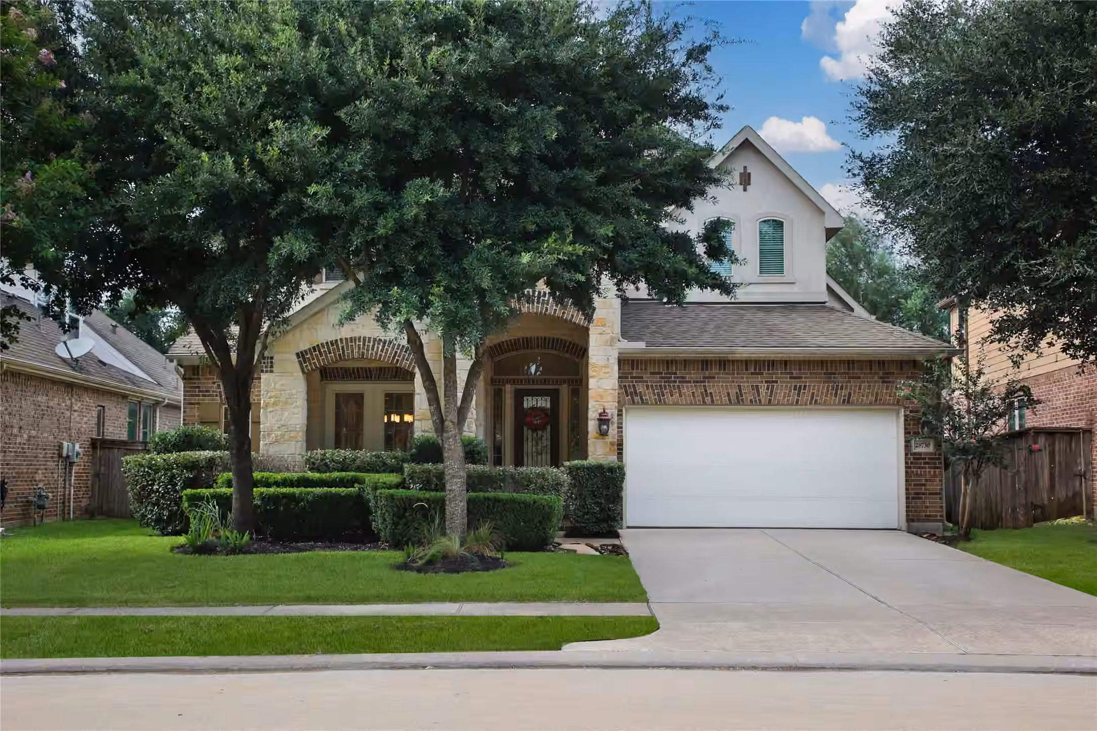 Photo 3 of 28730 Maple Red Drive, Katy, TX