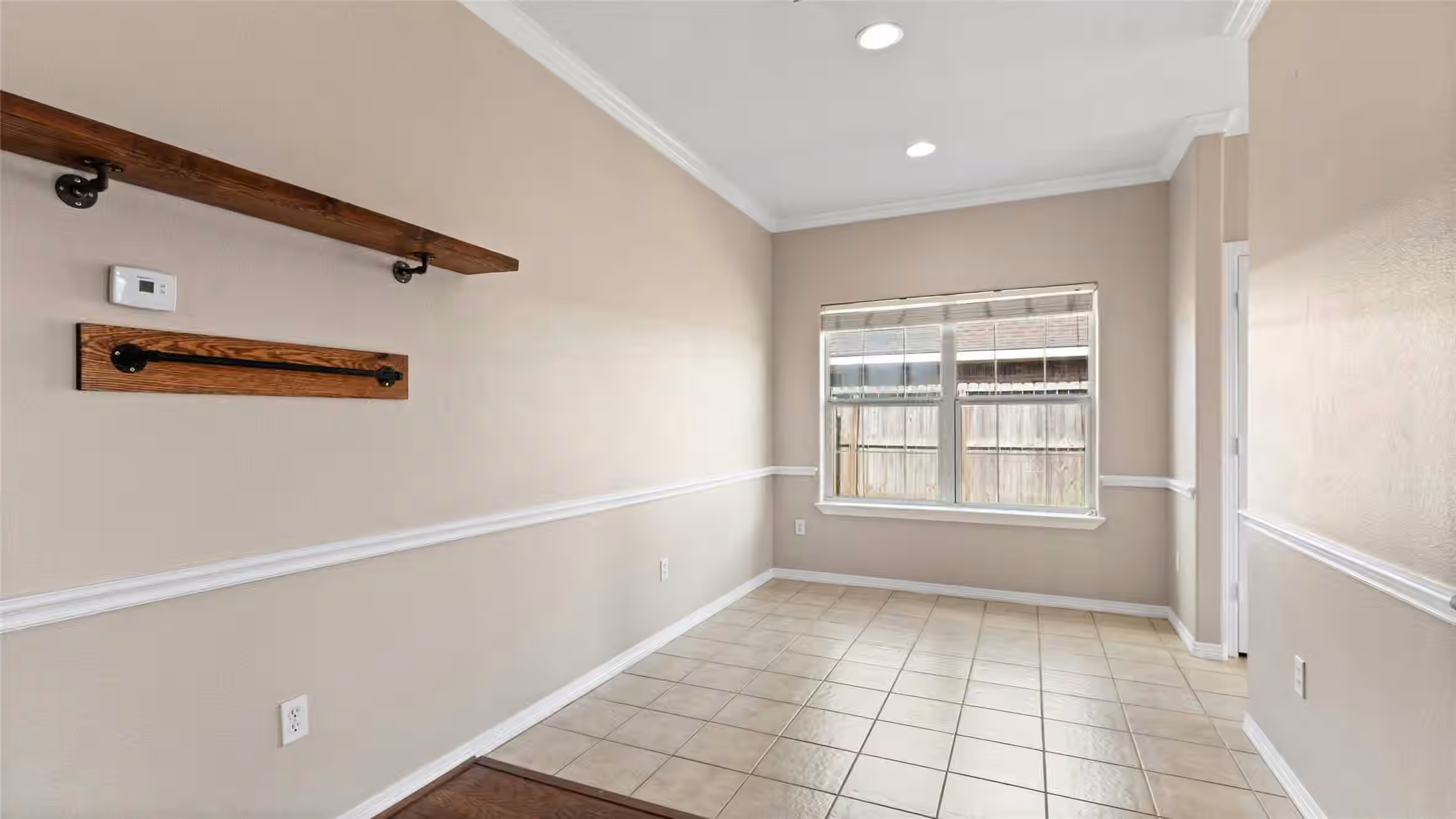 Photo 7 of 13318 Colton Lane, Santa Fe, TX