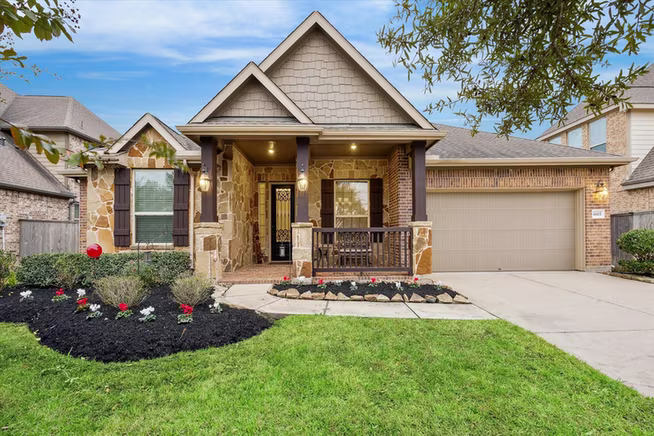 Photo of 6615 Cottonwood Crest Lane, Katy, TX